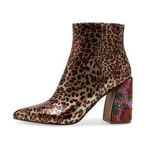 Betsey Johnson's Jack by BB Dakota Leopard and Beaded Heel Boots Size 8